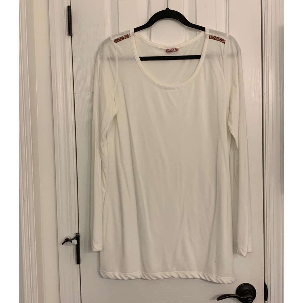BKE Off White Long sleeve shirt.